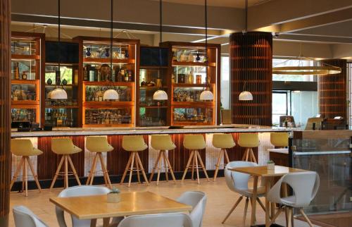 crowne plaza atlanta perimeter at ravinia by ihg