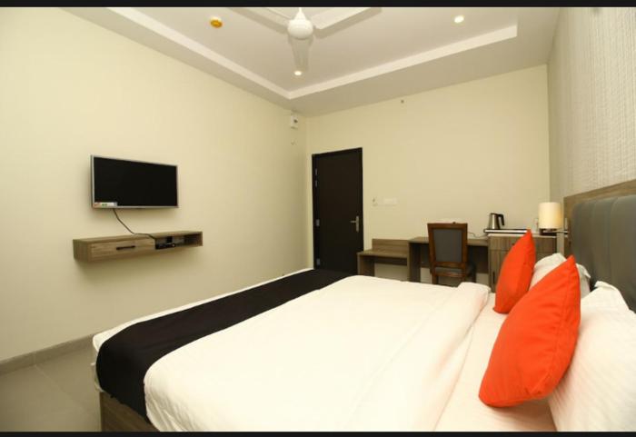 sindhura grand