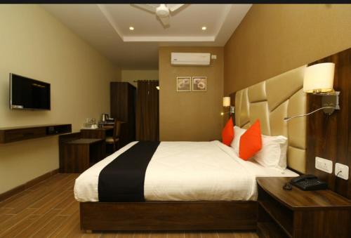 sindhura grand