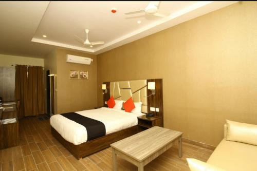 sindhura grand
