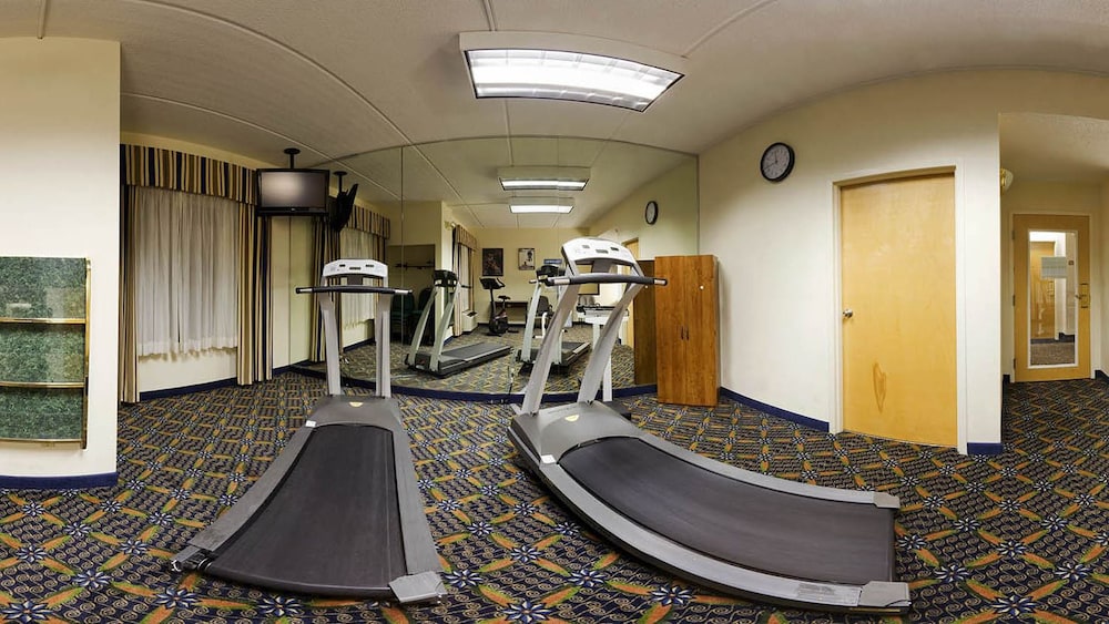 holiday inn express hotel and suites by ihg
