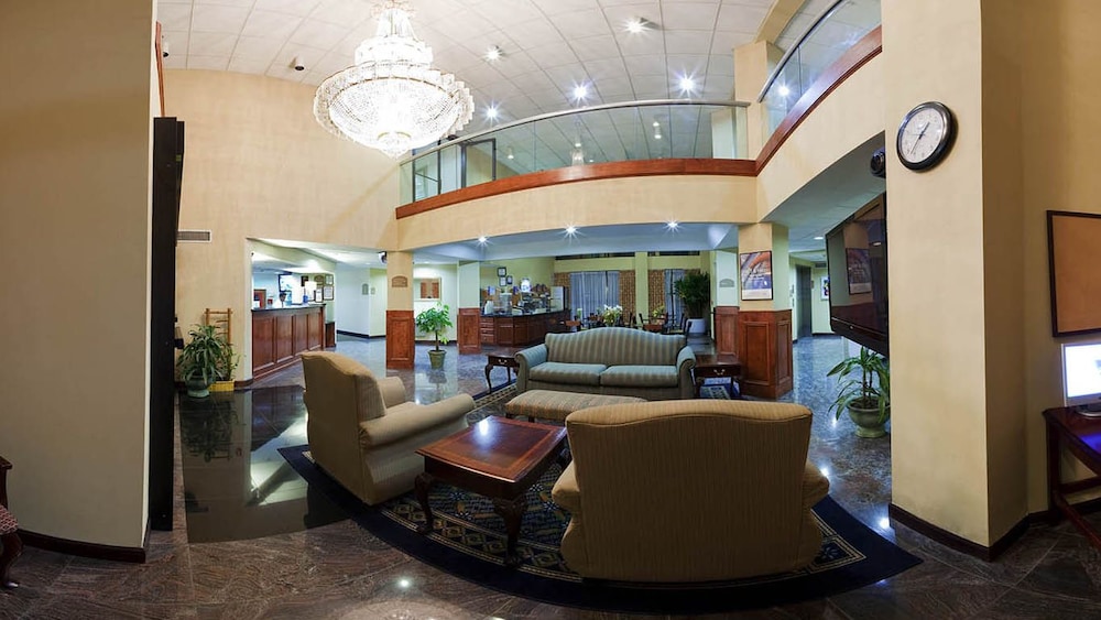 holiday inn express hotel and suites by ihg