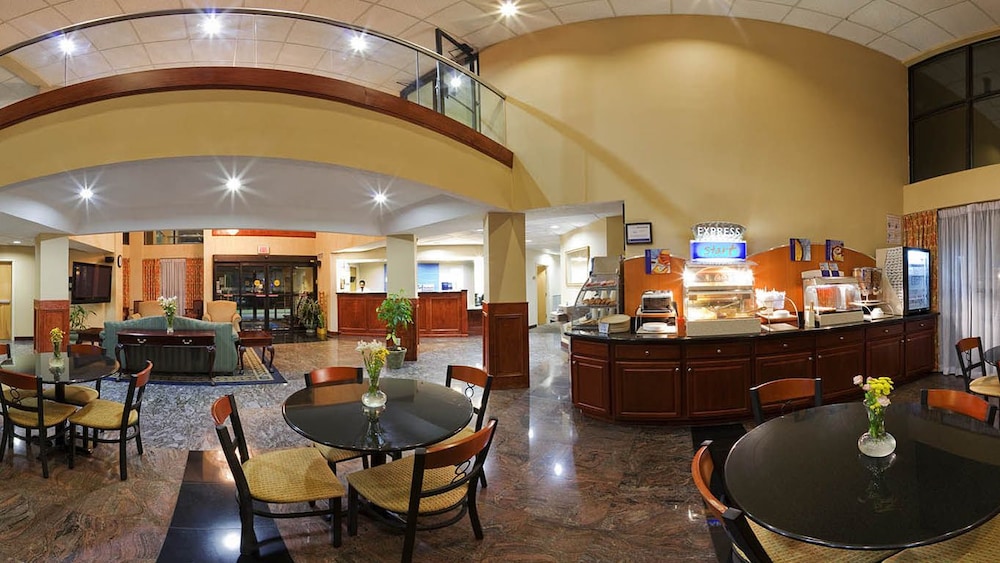 holiday inn express hotel and suites by ihg