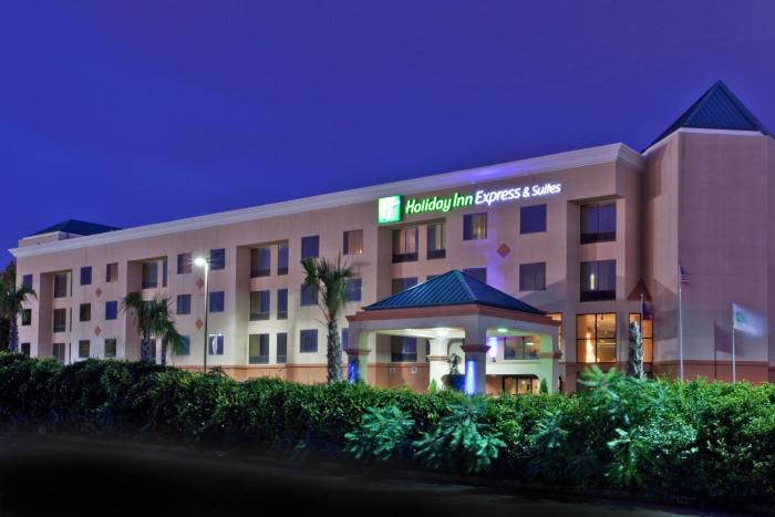holiday inn express hotel and suites by ihg