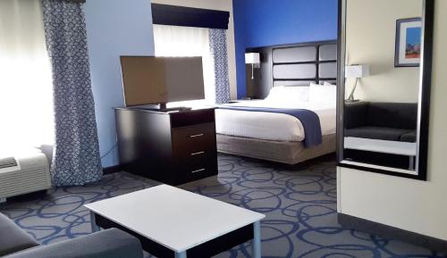 holiday inn express hotel and suites by ihg