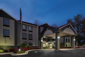 la quinta inn and suites by wyndham snellville stone mountain