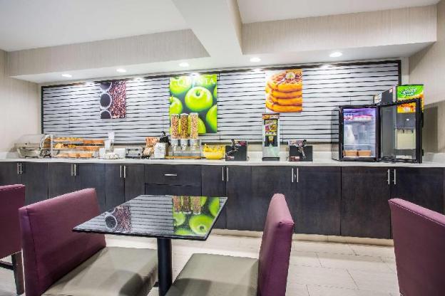 la quinta inn and suites by wyndham snellville stone mountain