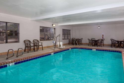 la quinta inn and suites by wyndham snellville stone mountain