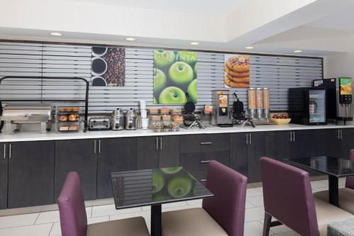 la quinta inn and suites by wyndham snellville stone mountain