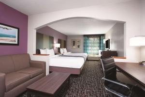 la quinta inn and suites by wyndham snellville stone mountain