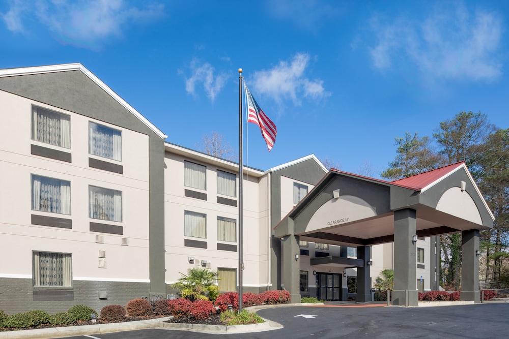 la quinta inn and suites by wyndham snellville stone mountain