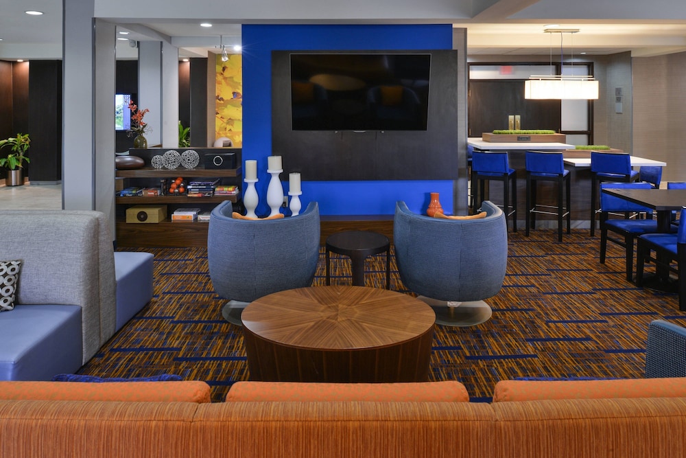 courtyard suwanee by marriott