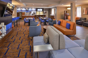 courtyard suwanee by marriott