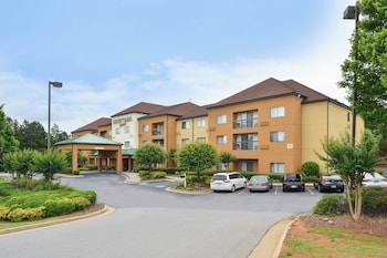 courtyard suwanee by marriott