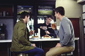 courtyard suwanee by marriott