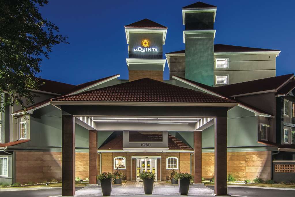la quinta inn and suites by wyndham atlanta perimeter medical