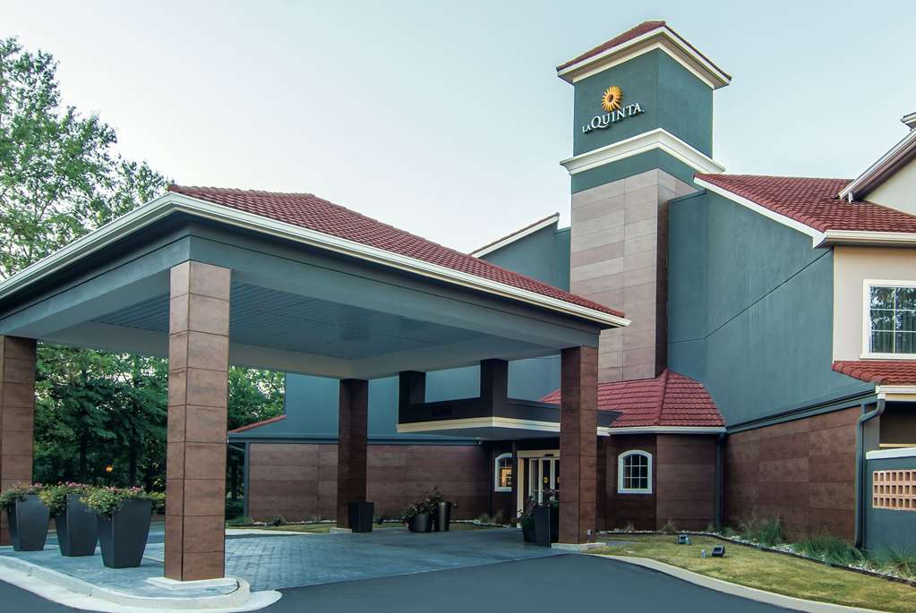 la quinta inn and suites by wyndham atlanta perimeter medical