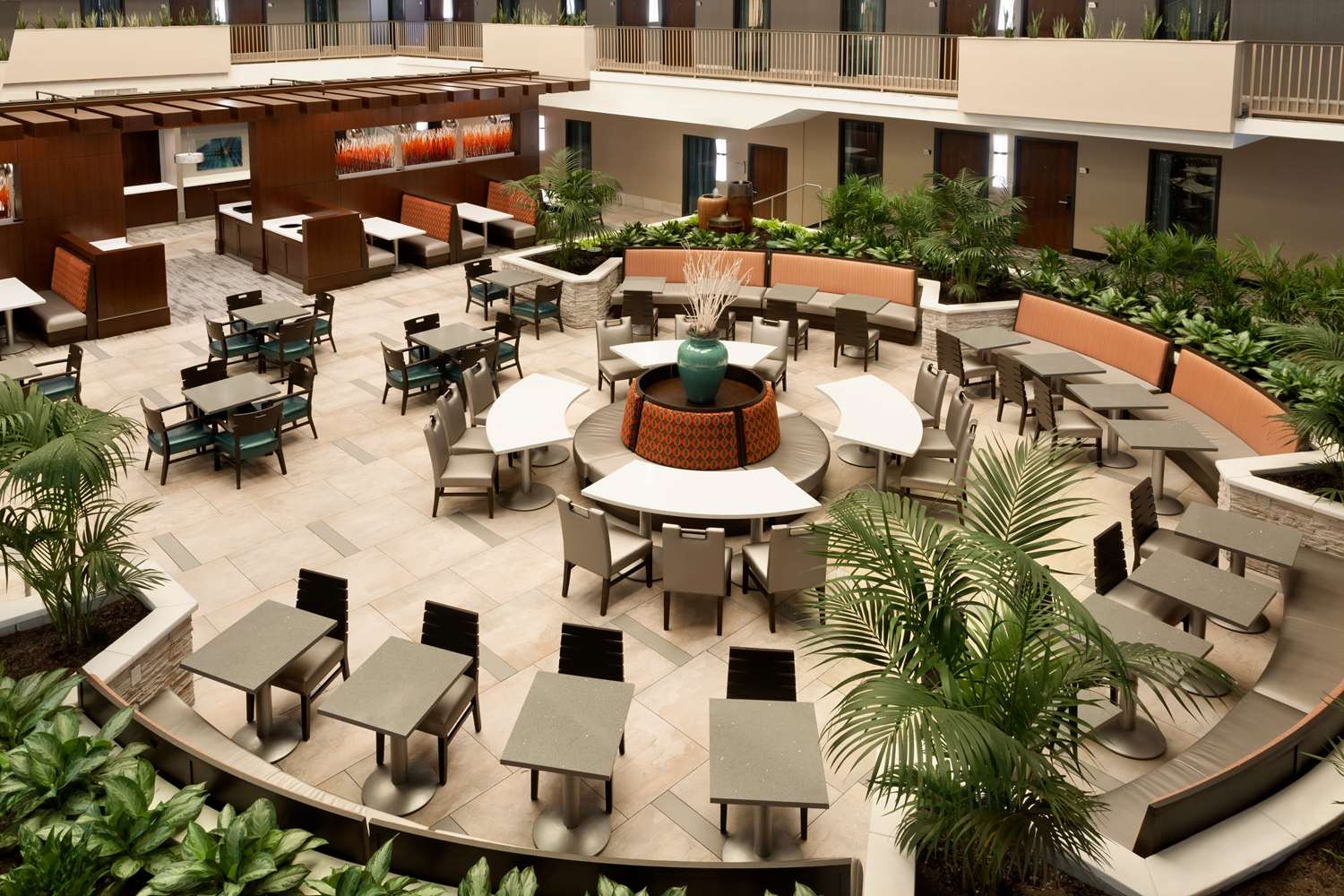 embassy suites by hilton atlanta airport