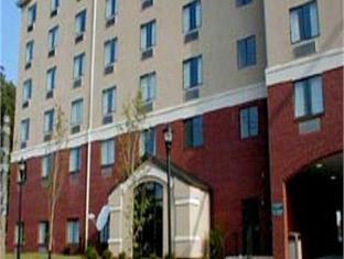 fairfield inn and suites by marriott atlanta airport north