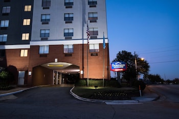 fairfield inn and suites by marriott atlanta airport north