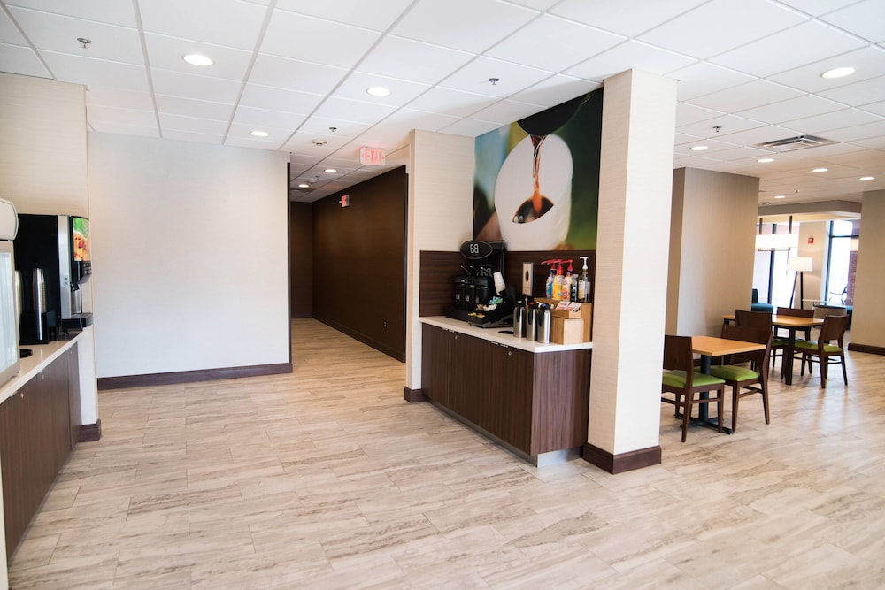 fairfield inn and suites by marriott atlanta airport north