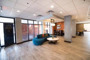 fairfield inn and suites by marriott atlanta airport north