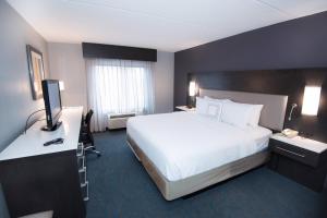 fairfield inn and suites by marriott atlanta airport north