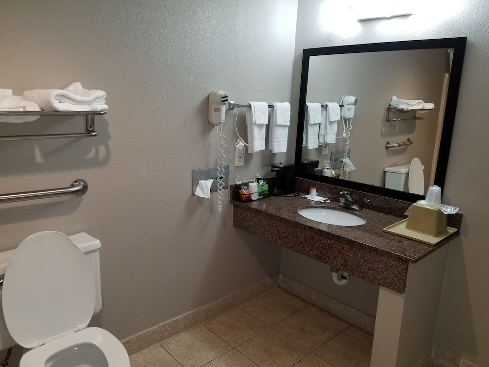 super 8 by wyndham atlanta jonesboro road