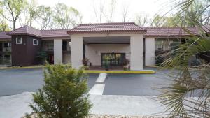 super 8 by wyndham atlanta jonesboro road