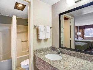 super 8 by wyndham atlanta jonesboro road