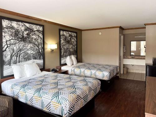 super 8 by wyndham atlanta jonesboro road