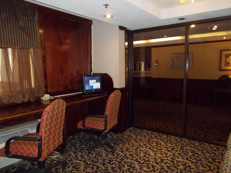 Holiday Inn Express Atlanta Airport - North By Ihg,College Park>>Atlanta,3 star