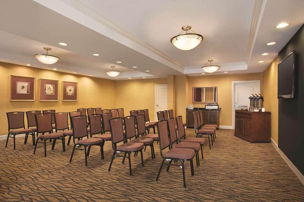 country inn and suites by radisson atlanta airport north ga