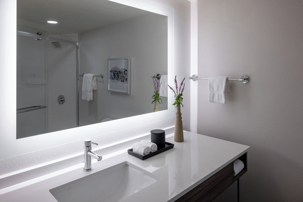 crowne plaza atlanta ne norcross by ihg
