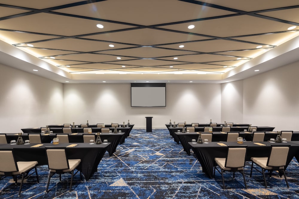 crowne plaza atlanta ne norcross by ihg