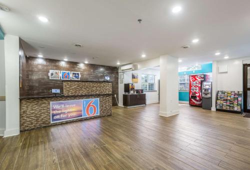 Motel 6 Smyrna, Ga - Atlanta,Cobb>>Atlanta,2 star
