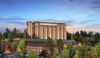 Doubletree By Hilton Seattle Airport,Des Moines>>Burien,4 star