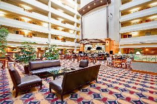 Doubletree Suites By Hilton Seattle Airport - Southcenter,Renton>>King County,4 star