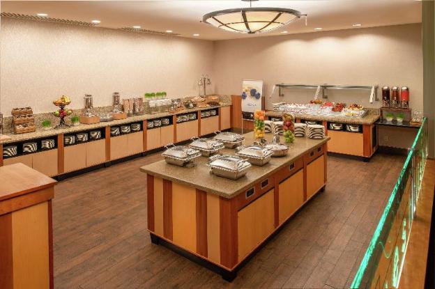 doubletree suites by hilton seattle airport southcenter