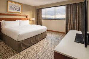 doubletree suites by hilton seattle airport southcenter