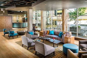 staypineapple watertown hotel university district seattle