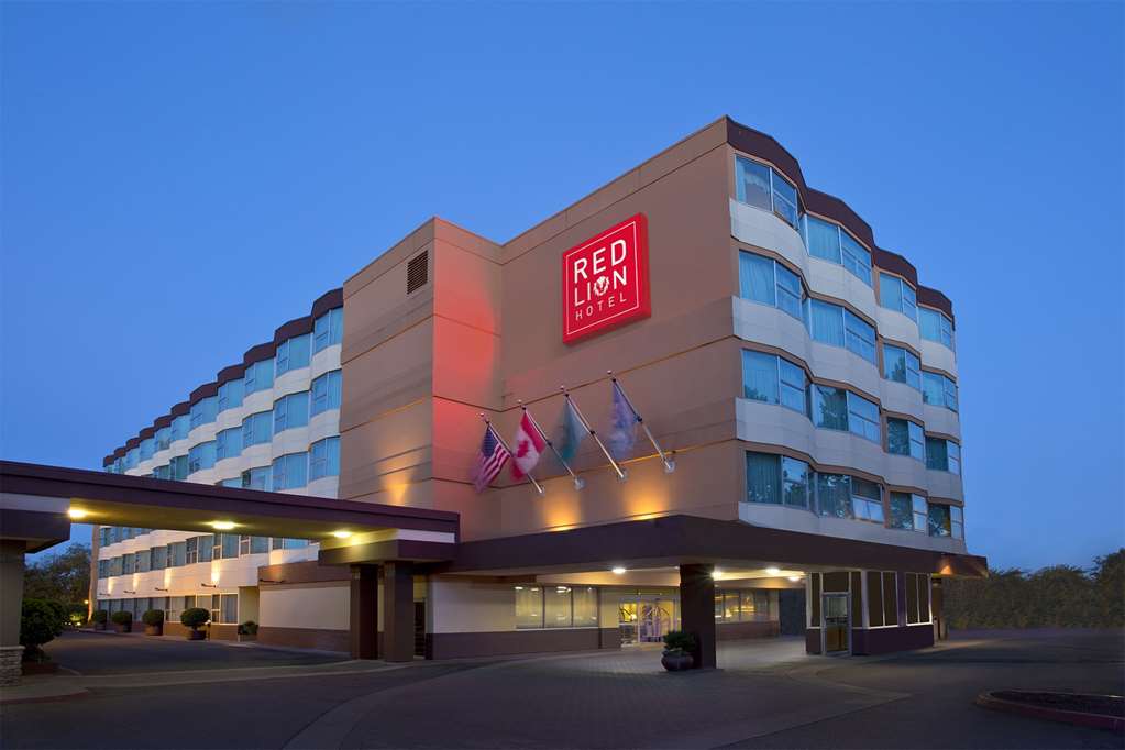 red lion hotel seattle airport