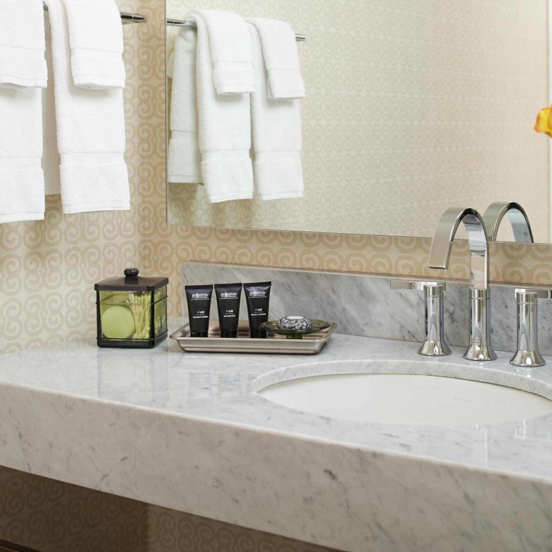kimpton hotel vintage seattle by ihg