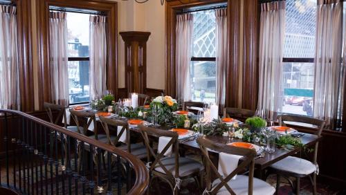 kimpton hotel vintage seattle by ihg