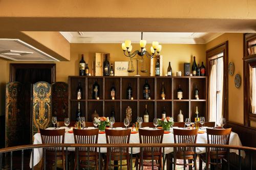 kimpton hotel vintage seattle by ihg