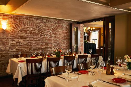kimpton hotel vintage seattle by ihg