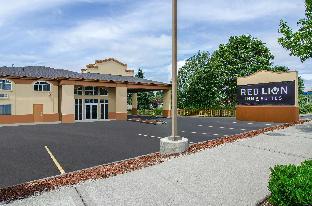 red lion inn and suites des moines