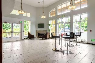 red lion inn and suites des moines