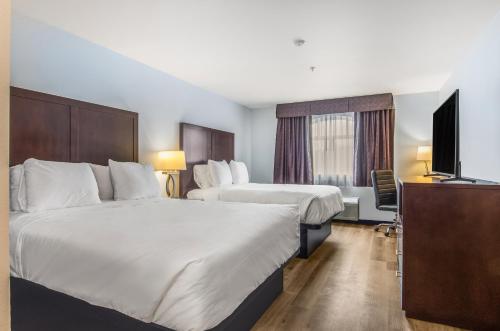 red lion inn and suites des moines