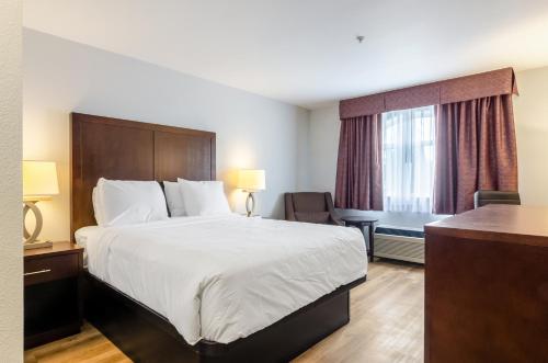 red lion inn and suites des moines